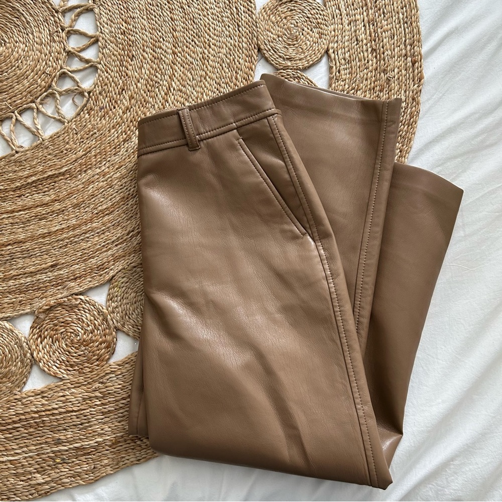 Babaton Command Cropped Pant - Picture 16 of 16